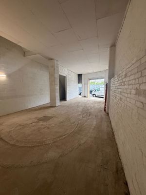 Photo 15- click for photo gallery